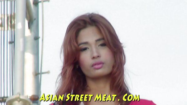 جوجه آسیایی نردی با BF خود در ویدیوی خانگی سکس رمان سکسی جذاب می کند